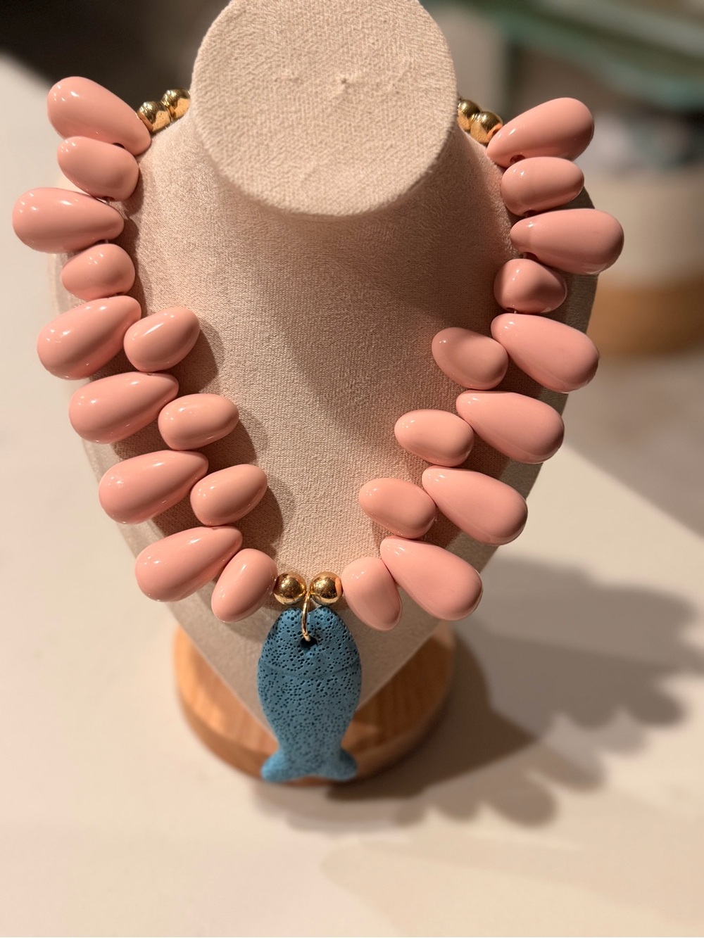Handmade Pink Statement Necklace with Blue Fish Pendant & Gold Accents. NWOT - Picture 4 of 7